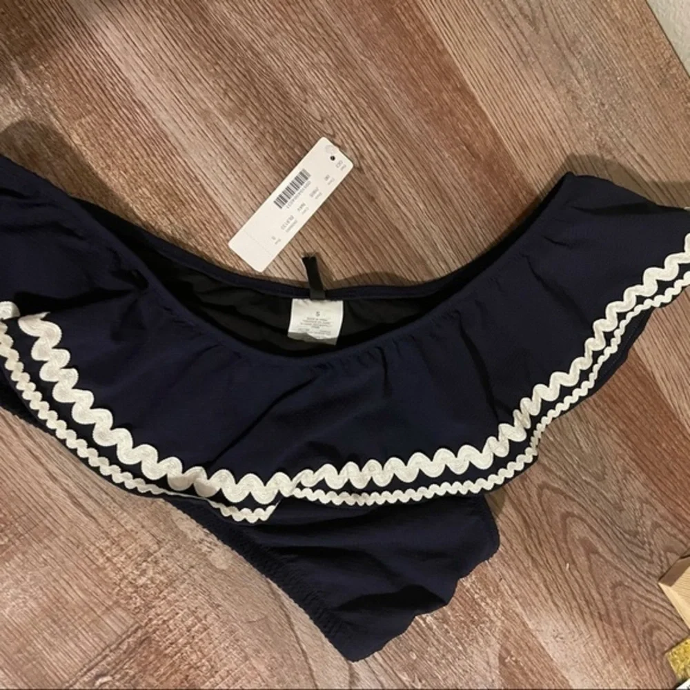 NWT J.Crew One-Shoulder Piqué Nylon Bikini Top